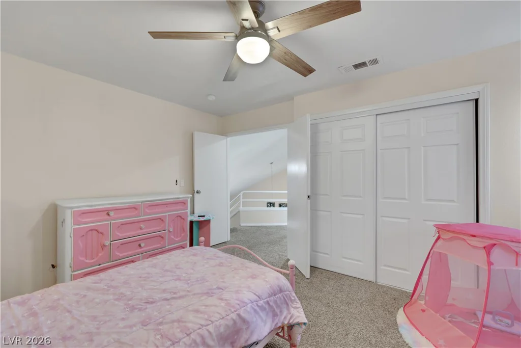 5635 Vineyard, Las Vegas, NV 89110