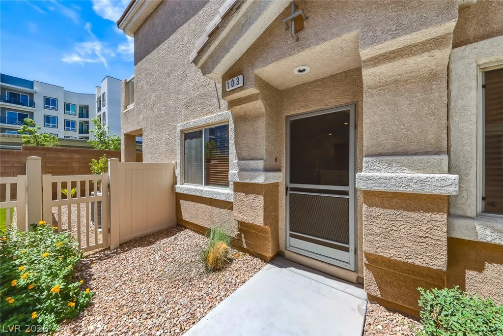 2311 Koho, Las Vegas, NV 89183
