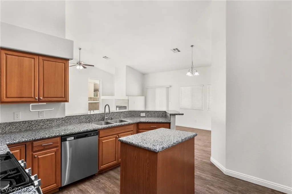 1715 Pinter, North Las Vegas, NV 89032