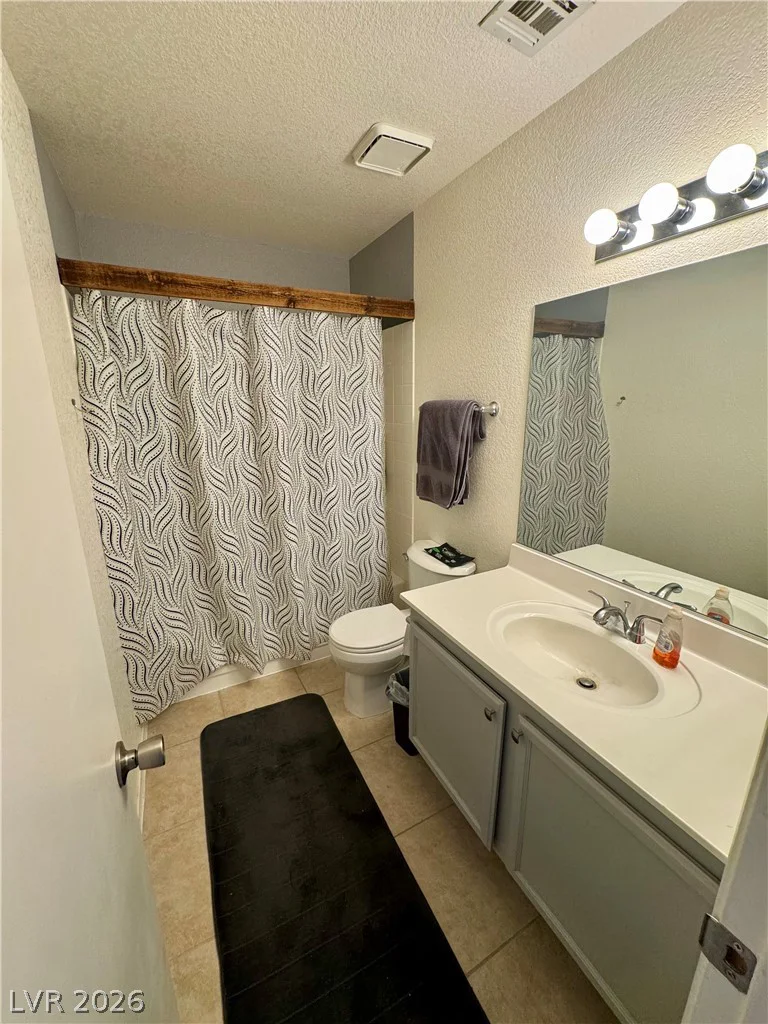7928 Diamond Rock, Las Vegas, NV 89128