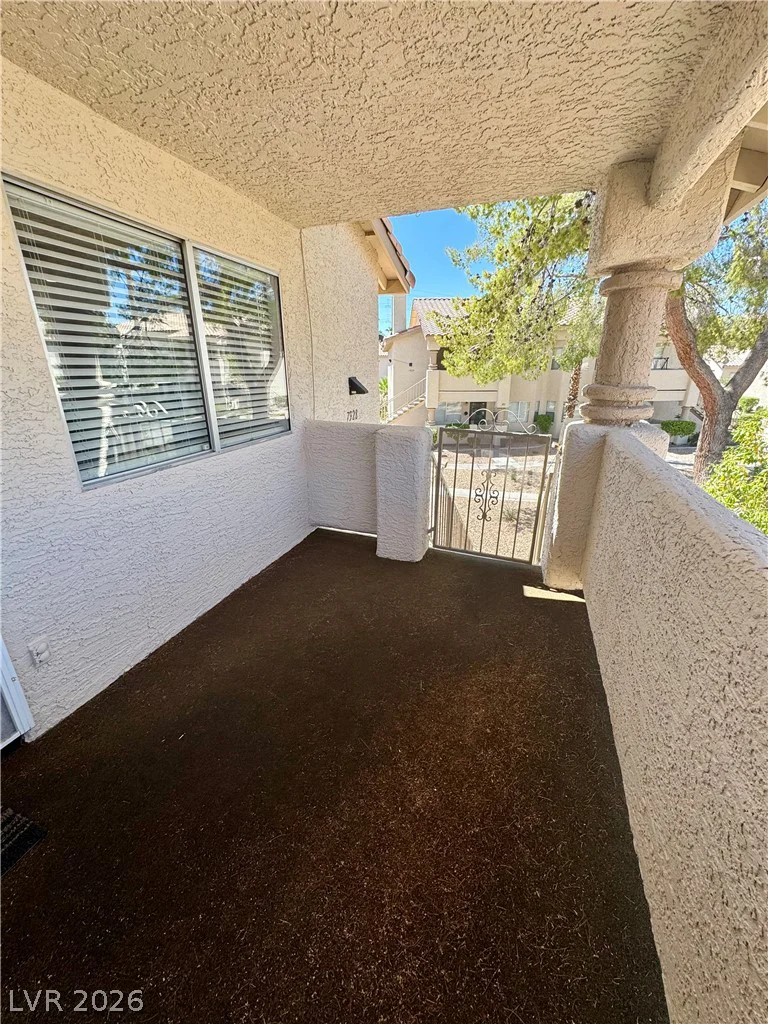 7928 Diamond Rock, Las Vegas, NV 89128