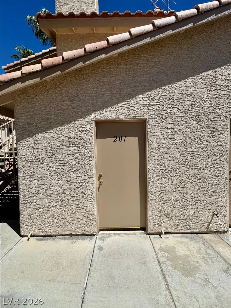 7928 Diamond Rock, Las Vegas, NV 89128