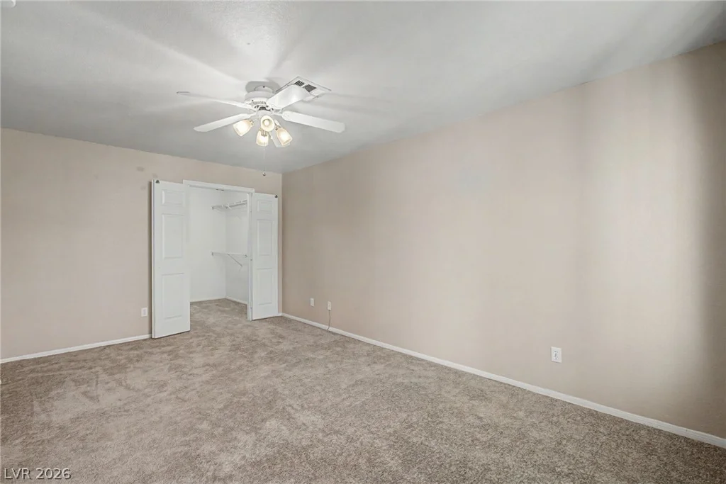 6800 Elm Creek, Las Vegas, NV 89108