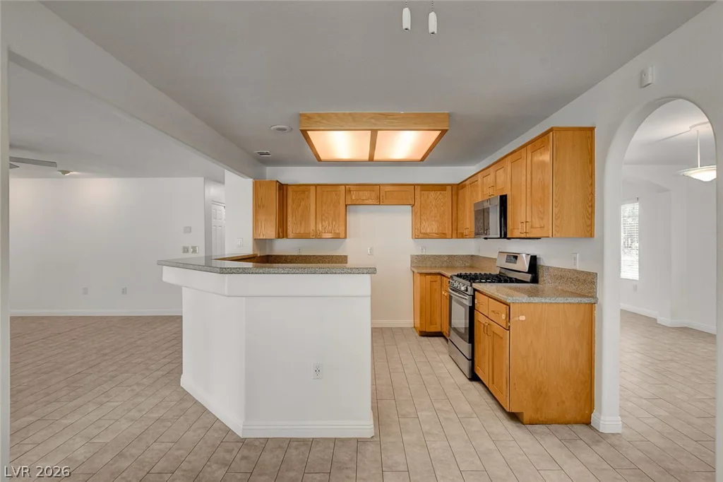 2004 Aspen Brook, Henderson, NV 89074