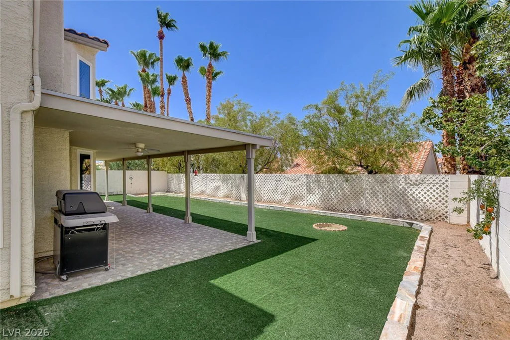 2004 Aspen Brook, Henderson, NV 89074