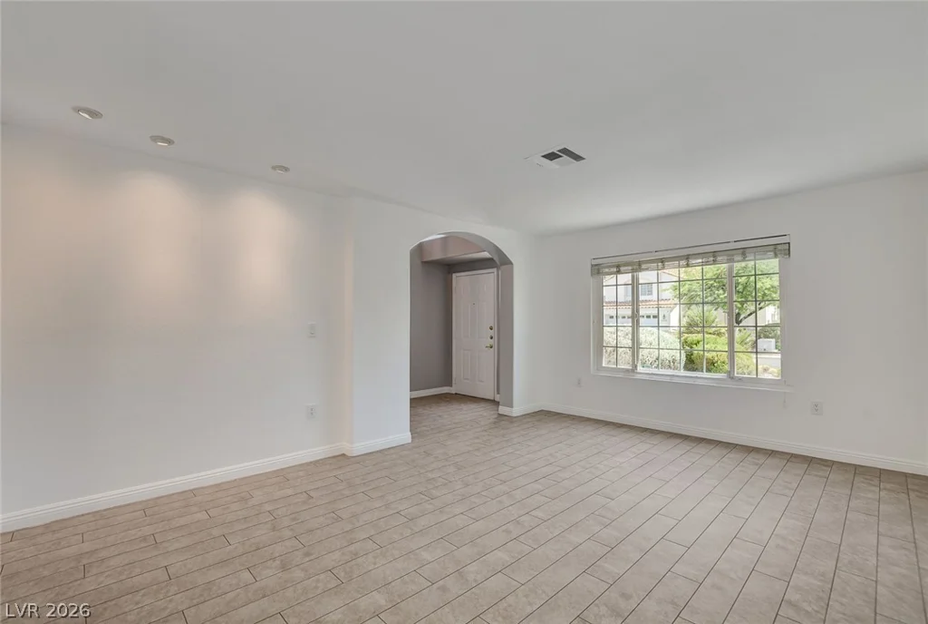 2004 Aspen Brook, Henderson, NV 89074