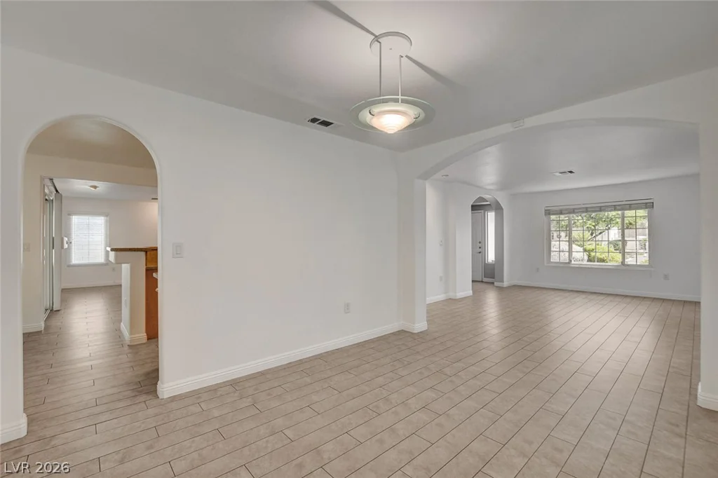 2004 Aspen Brook, Henderson, NV 89074
