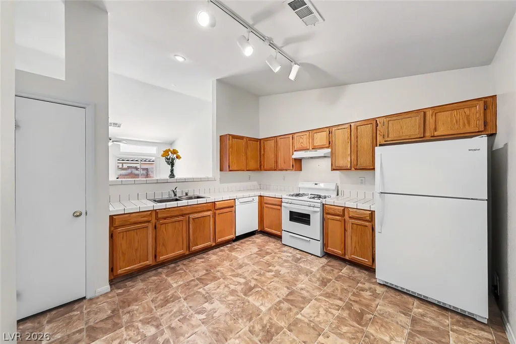 124 Painted Valley, Henderson, NV 89074