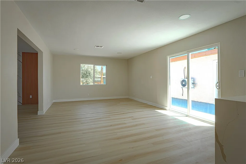 1701 8th, Las Vegas, NV 89104