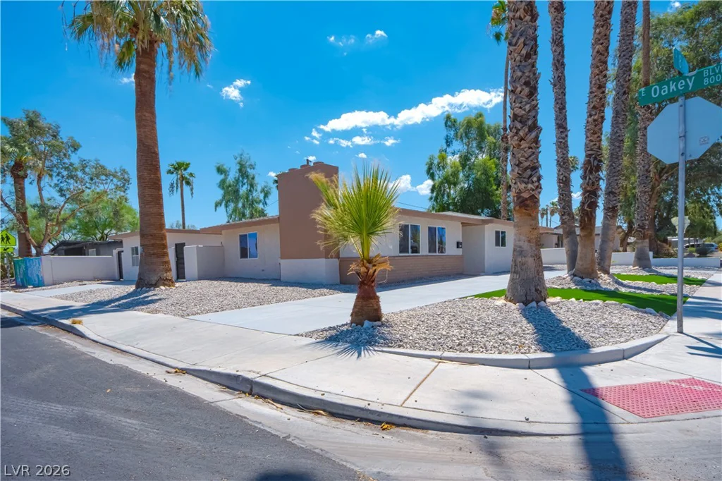 1701 8th, Las Vegas, NV 89104