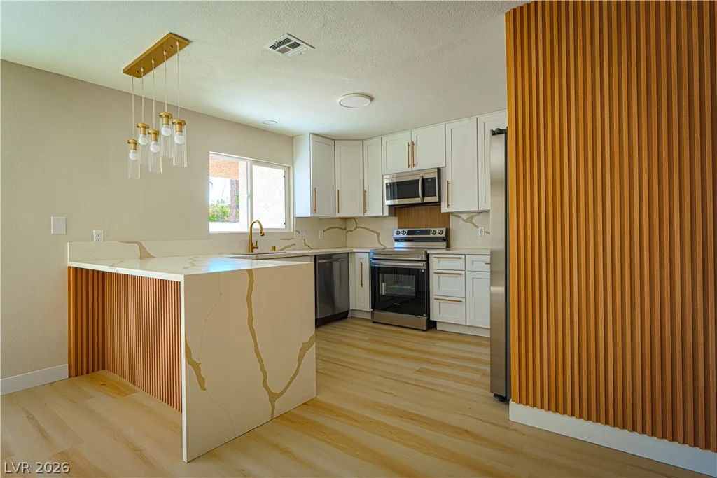 1701 8th, Las Vegas, NV 89104