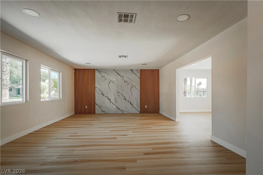 1701 8th, Las Vegas, NV 89104