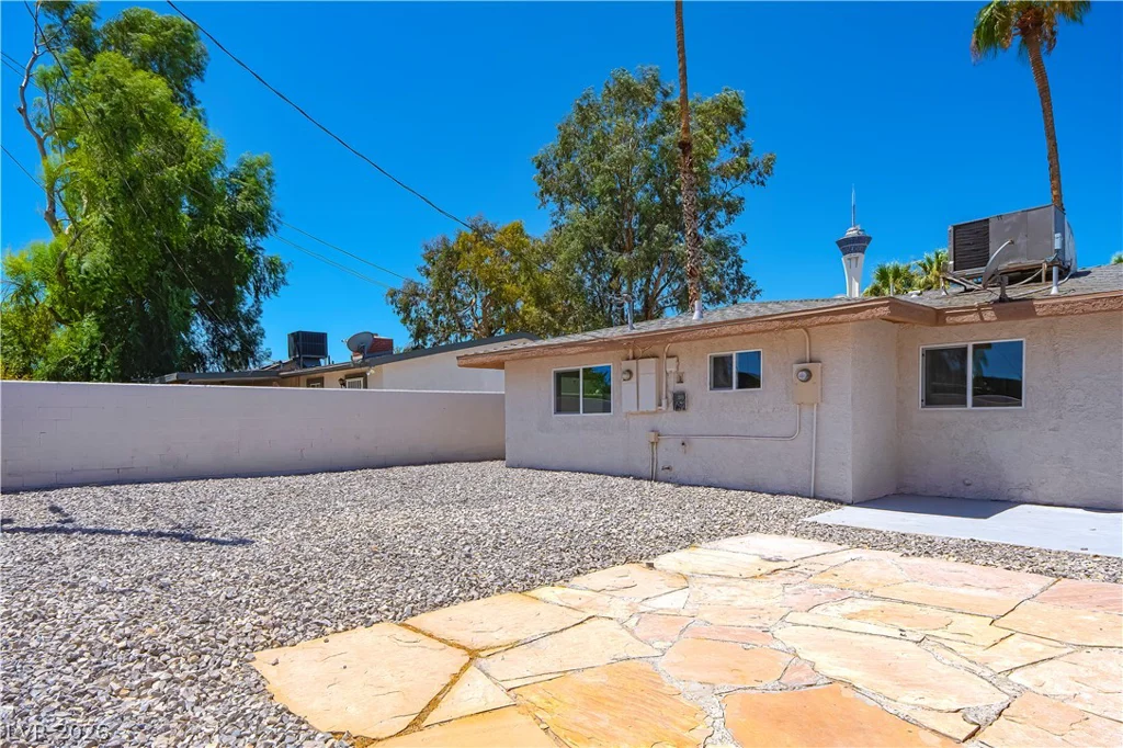 1701 8th, Las Vegas, NV 89104