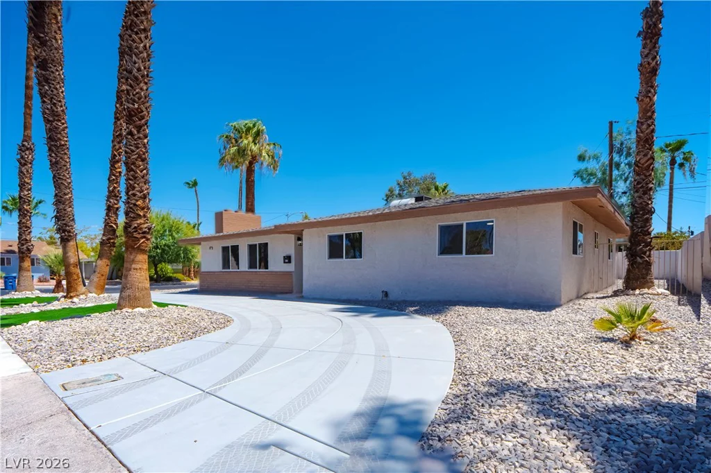 1701 8th, Las Vegas, NV 89104