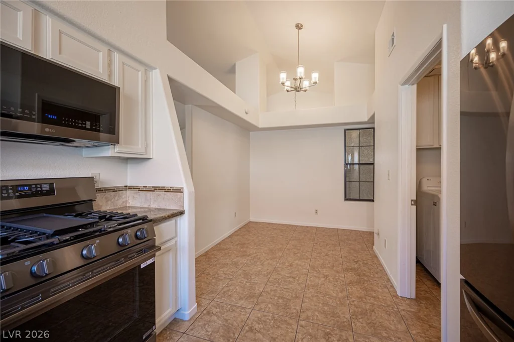 112 Brazilnut, Las Vegas, NV 89145
