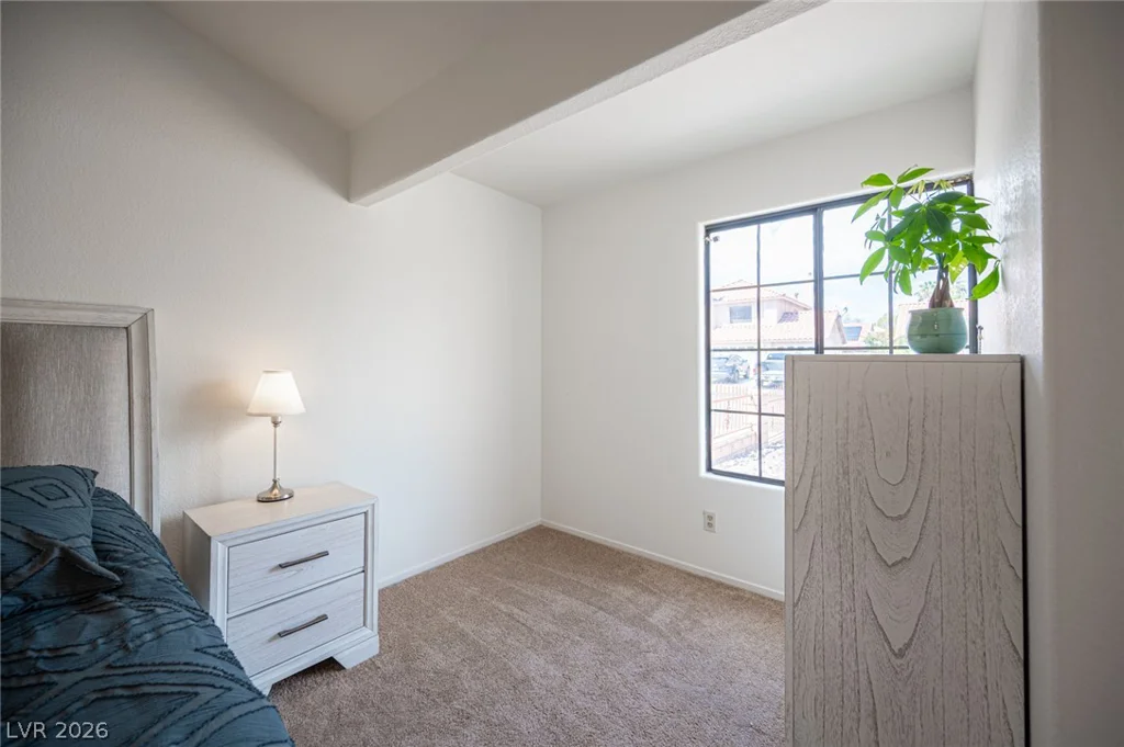 112 Brazilnut, Las Vegas, NV 89145