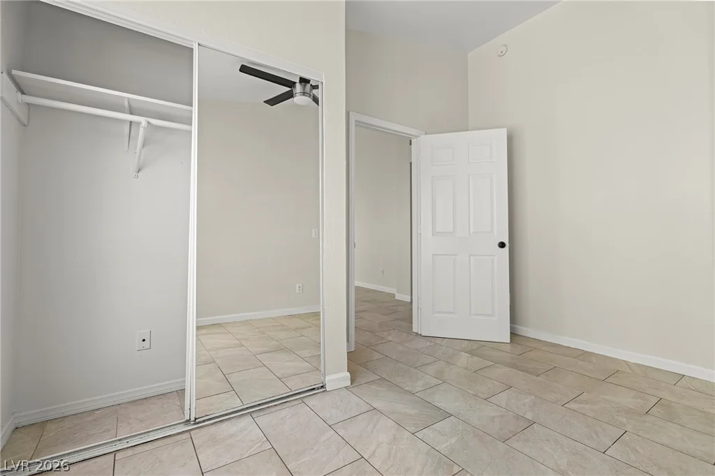 2184 Raspberry Hill, Las Vegas, NV 89142