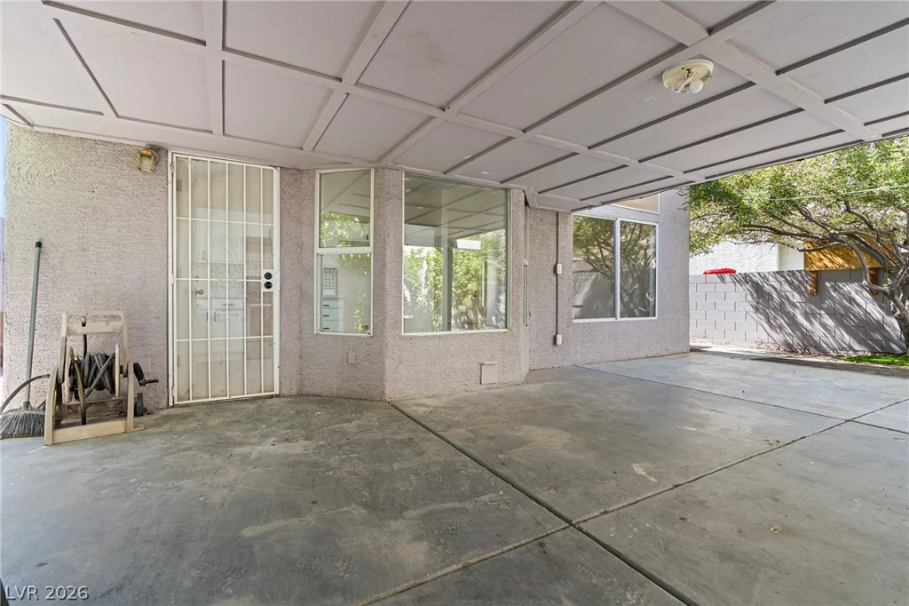2184 Raspberry Hill, Las Vegas, NV 89142