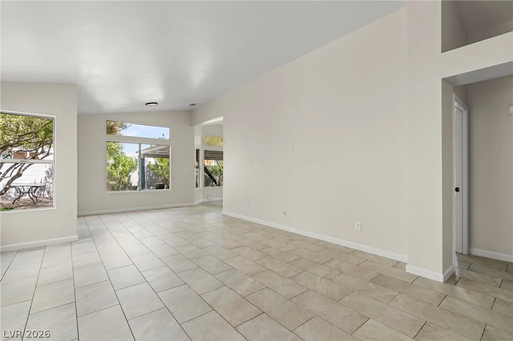 2184 Raspberry Hill, Las Vegas, NV 89142