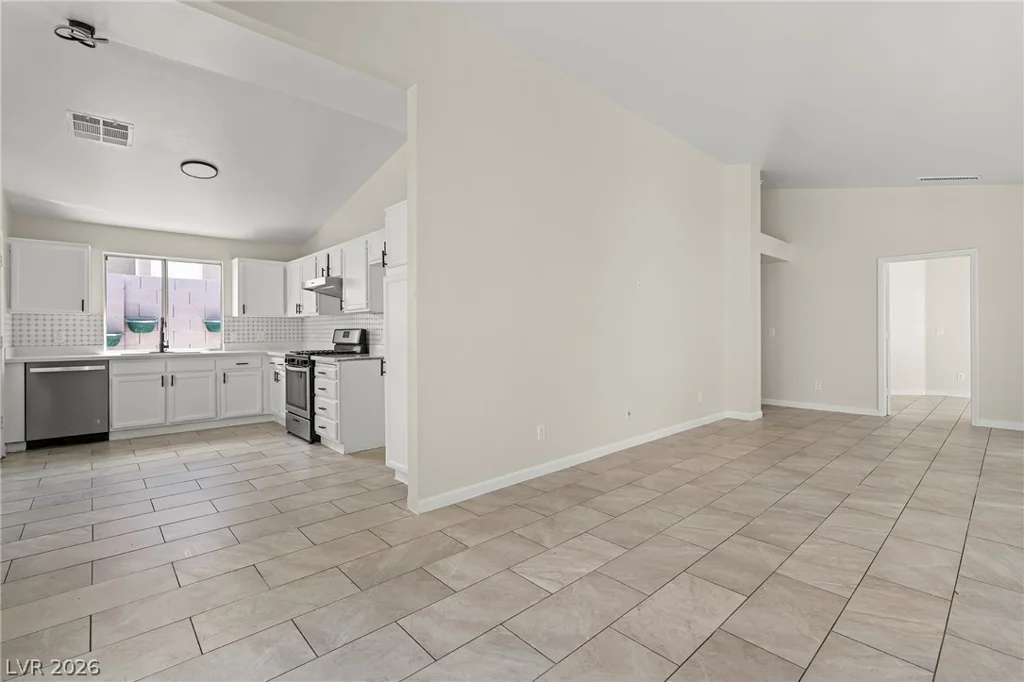 2184 Raspberry Hill, Las Vegas, NV 89142