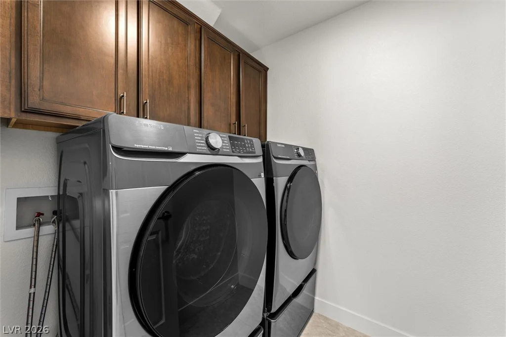 215 Sunset Shower, Henderson, NV 89012