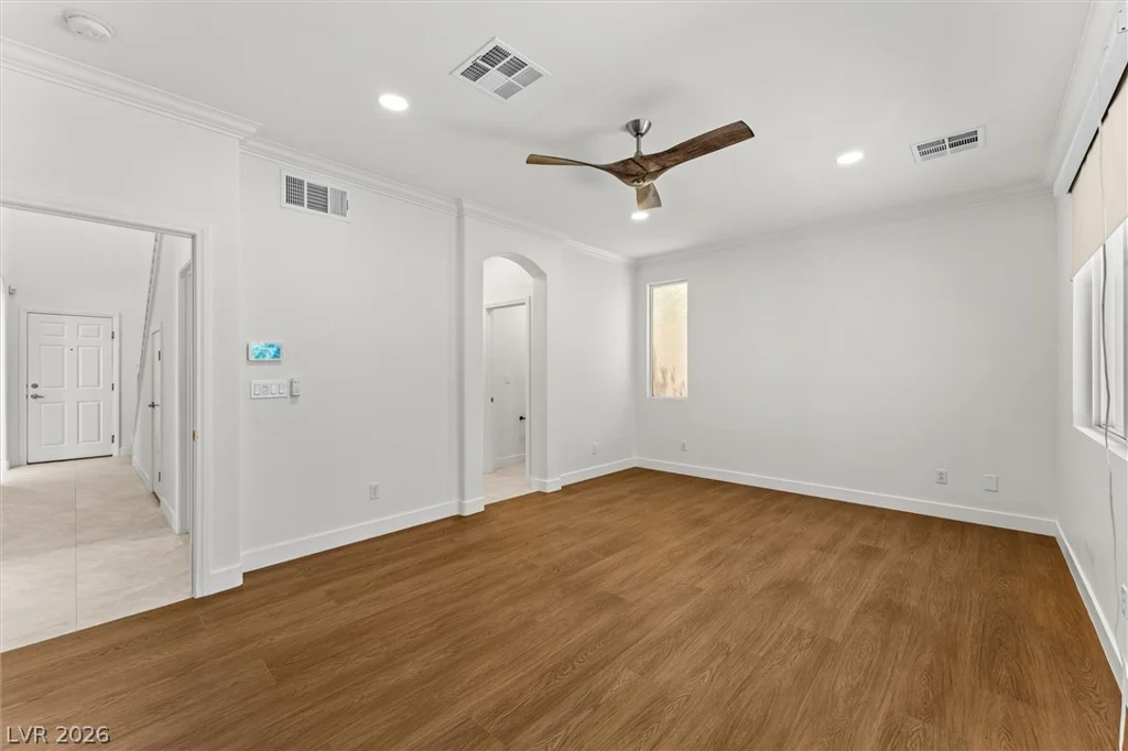 215 Sunset Shower, Henderson, NV 89012