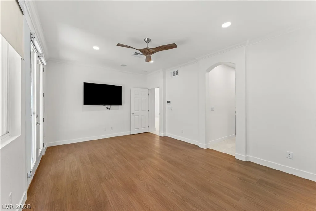 215 Sunset Shower, Henderson, NV 89012