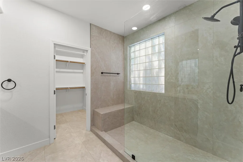 215 Sunset Shower, Henderson, NV 89012