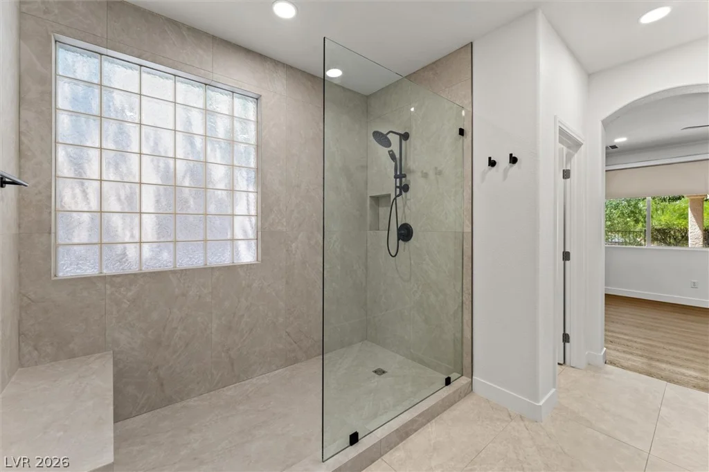 215 Sunset Shower, Henderson, NV 89012