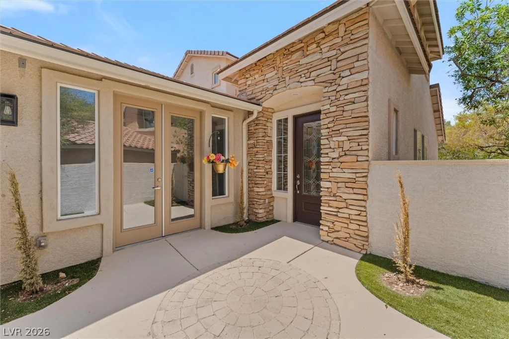215 Sunset Shower, Henderson, NV 89012