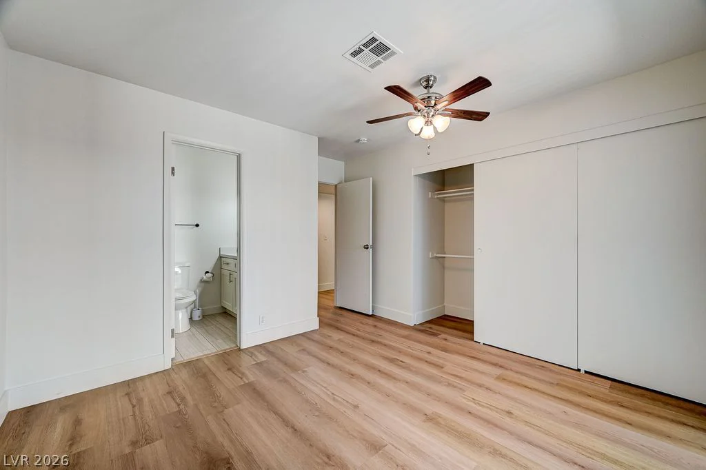 4451 Rich, Las Vegas, NV 89102