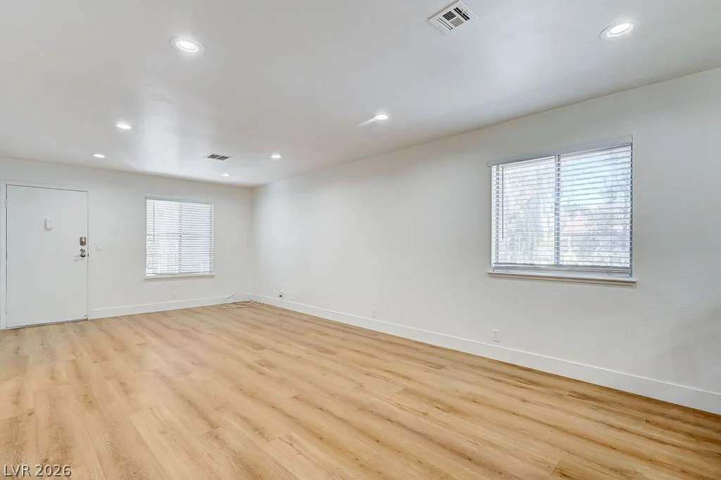 4451 Rich, Las Vegas, NV 89102