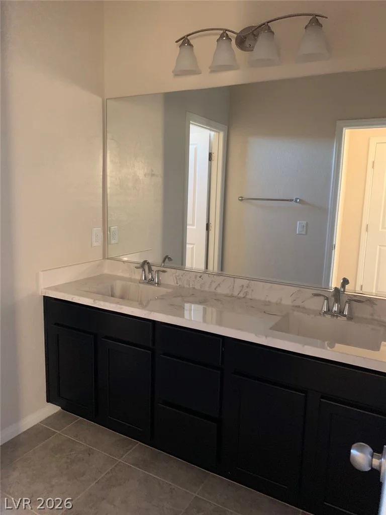 933 Kimbark, Las Vegas, NV 89148