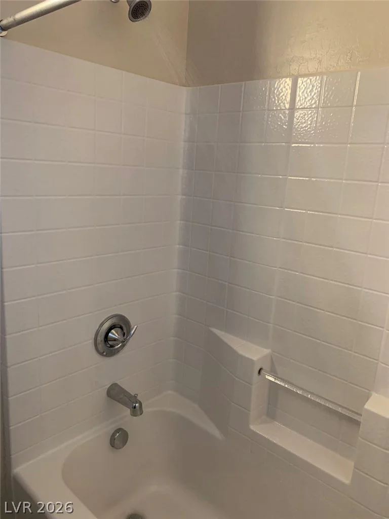 933 Kimbark, Las Vegas, NV 89148