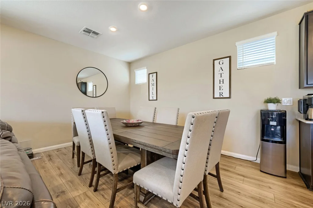 9166 Eagle Ford, Las Vegas, NV 89113