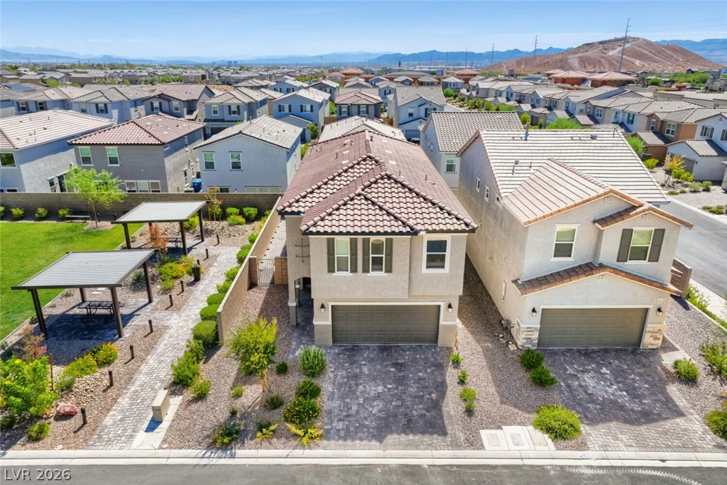 9166 Eagle Ford, Las Vegas, NV 89113