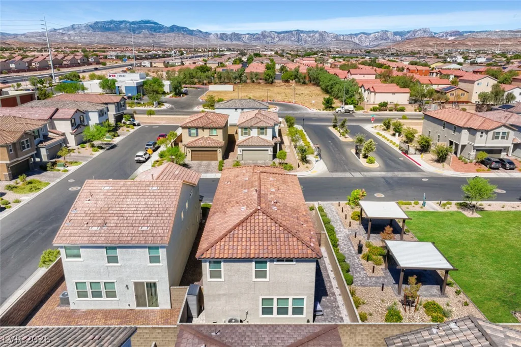 9166 Eagle Ford, Las Vegas, NV 89113