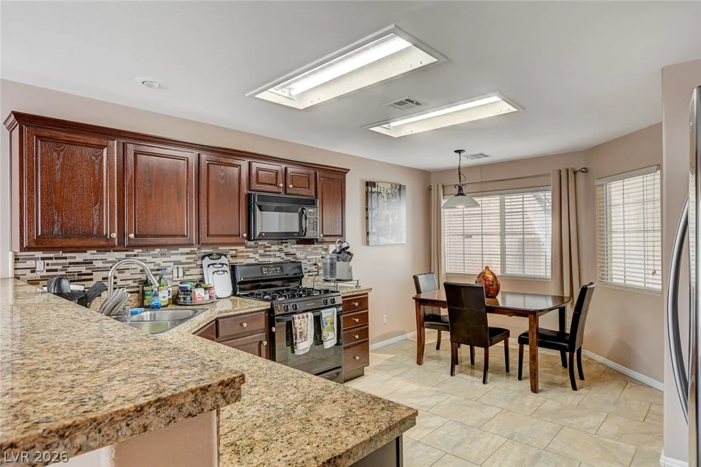 10334 Juniper Creek, Las Vegas, NV 89145