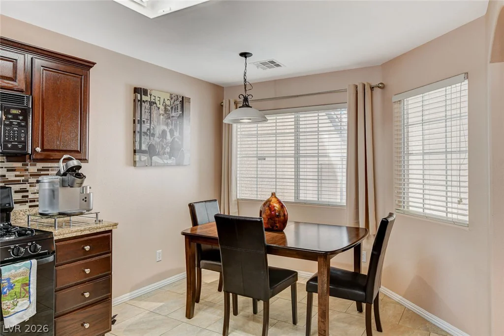 10334 Juniper Creek, Las Vegas, NV 89145