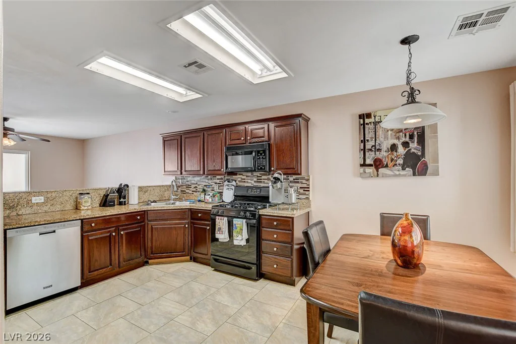 10334 Juniper Creek, Las Vegas, NV 89145