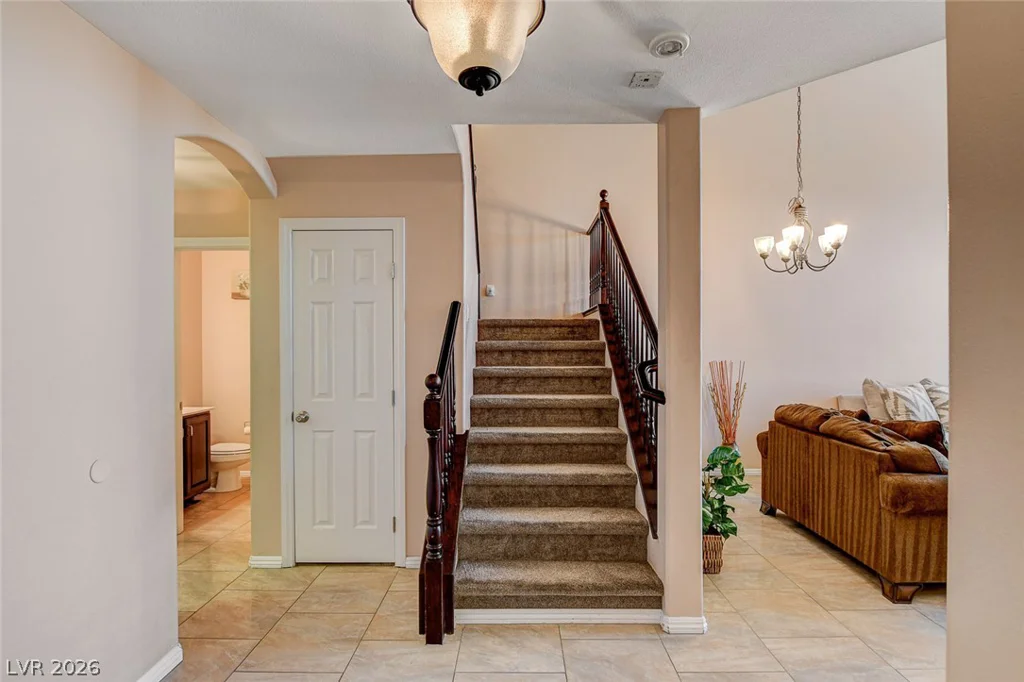 10334 Juniper Creek, Las Vegas, NV 89145