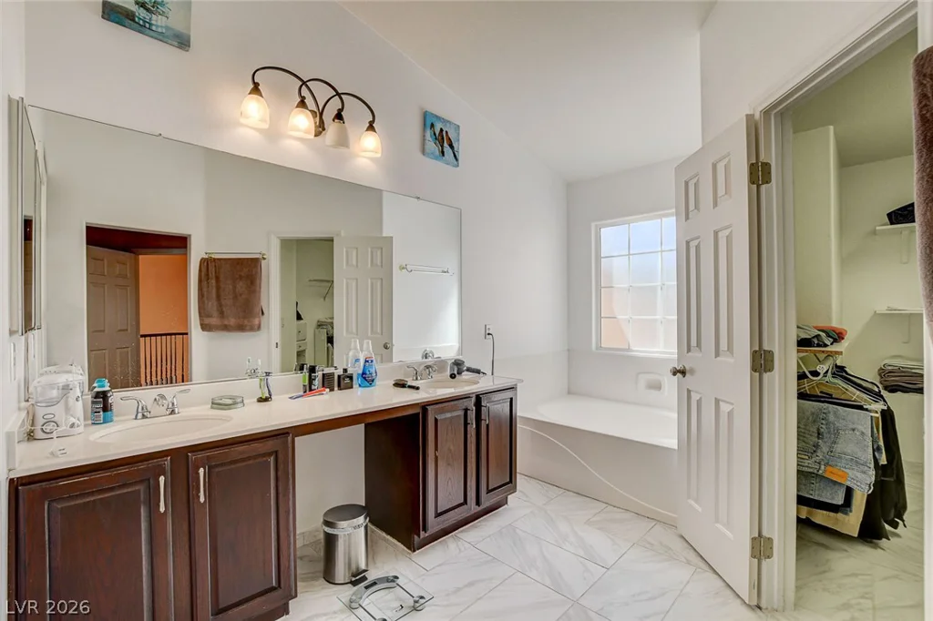 10334 Juniper Creek, Las Vegas, NV 89145