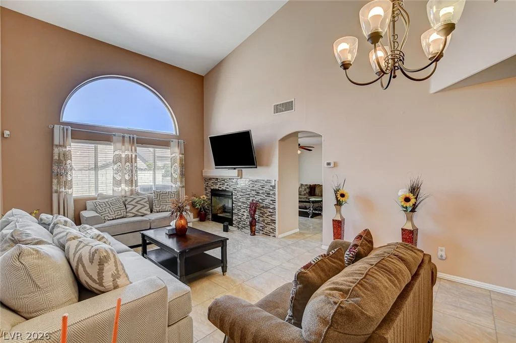 10334 Juniper Creek, Las Vegas, NV 89145