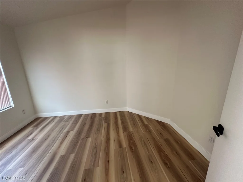 1833 Cedar Bluffs, Las Vegas, NV 89128