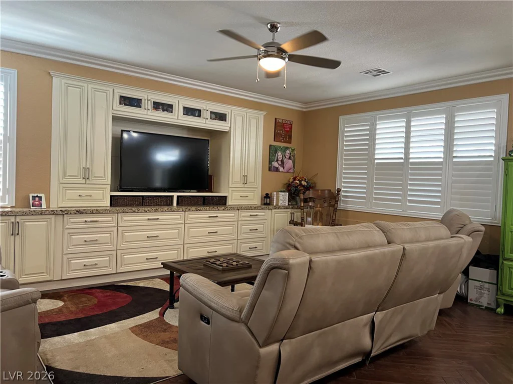 6378 Elizabethtown, Las Vegas, NV 89110
