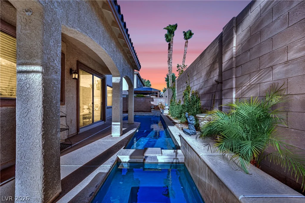 875 Chaste, Henderson, NV 89015
