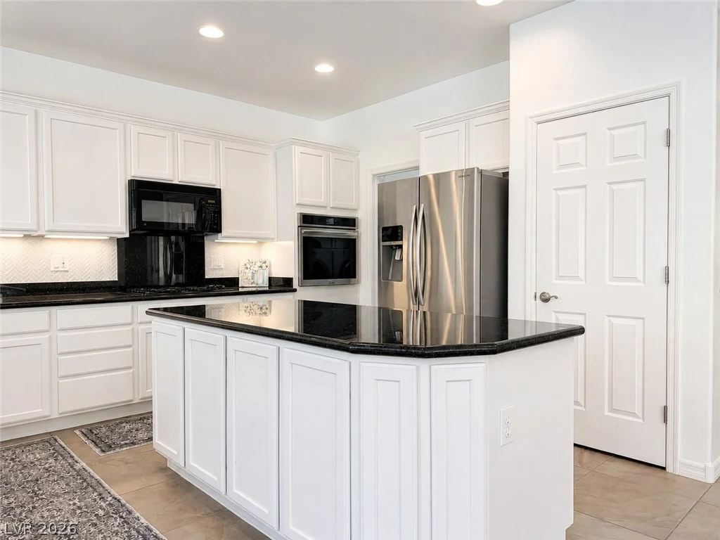 820 Paseo Cerro, Las Vegas, NV 89138