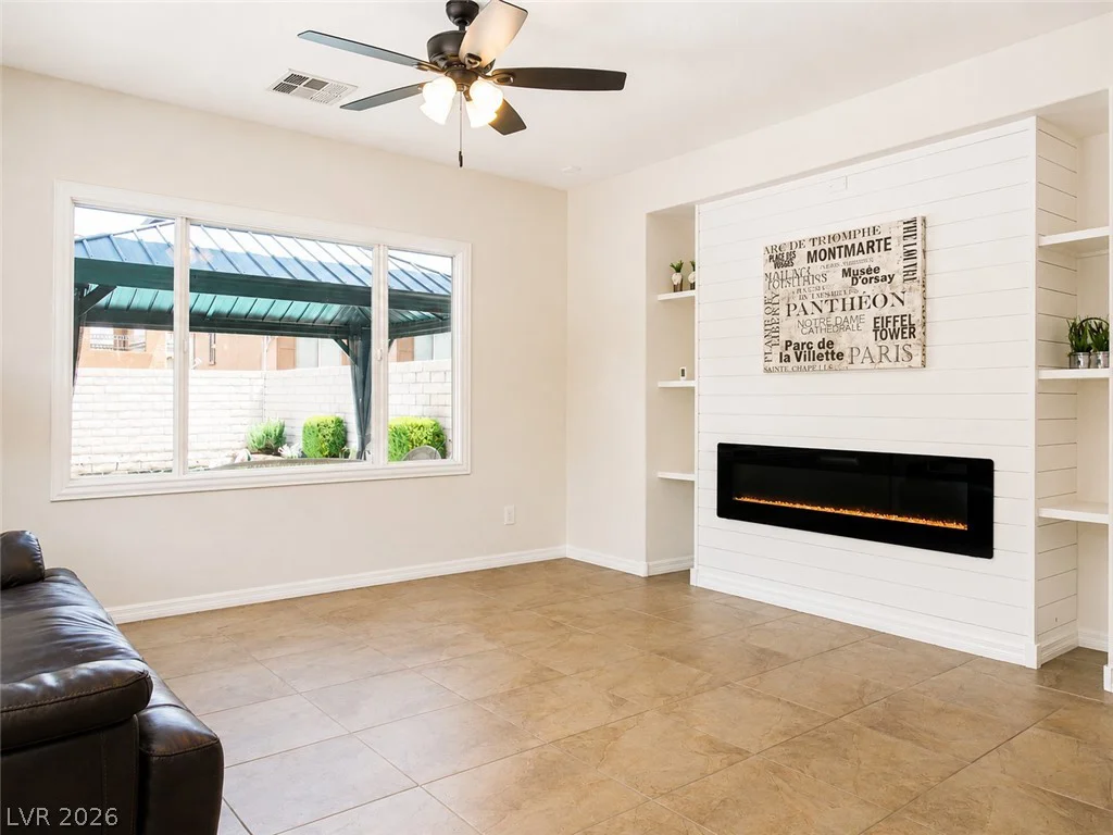 820 Paseo Cerro, Las Vegas, NV 89138