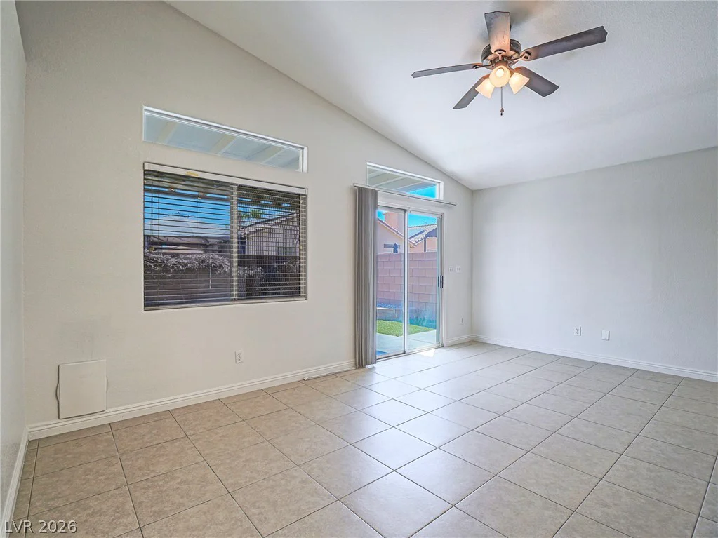 527 Shallow Mist, North Las Vegas, NV 89032