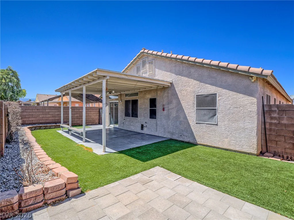 527 Shallow Mist, North Las Vegas, NV 89032